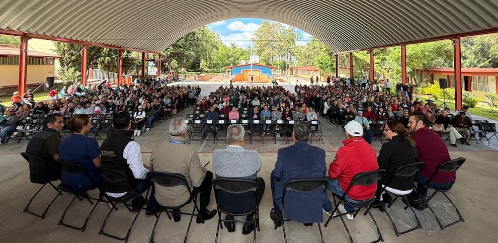 Impulsa IHE lazos familiares a través de las conferencias “Nueva Maternidad y Paternidad”