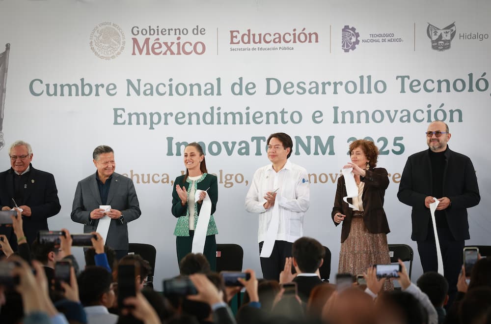 Sheinbaum y Menchaca impulsan soberanía tecnológica de México