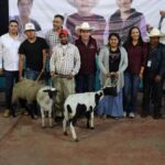 Entrega Saderh proyectos agropecuarios en Chapulhuacán y Jacala