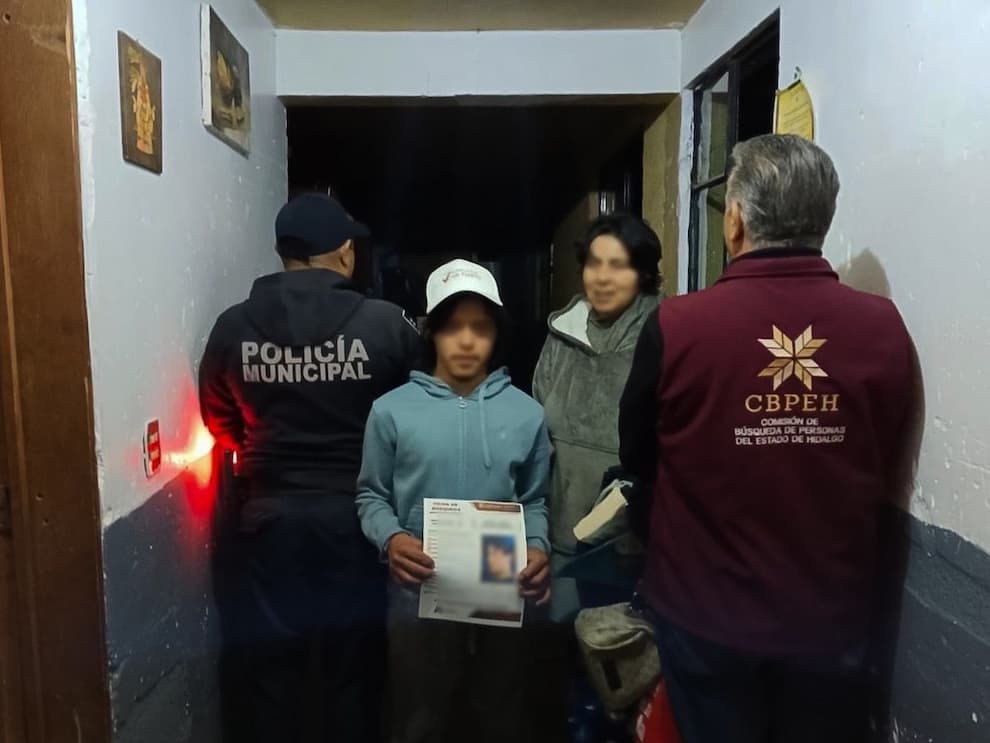 Localizan a joven con reporte de extravío en calles de Pachuca