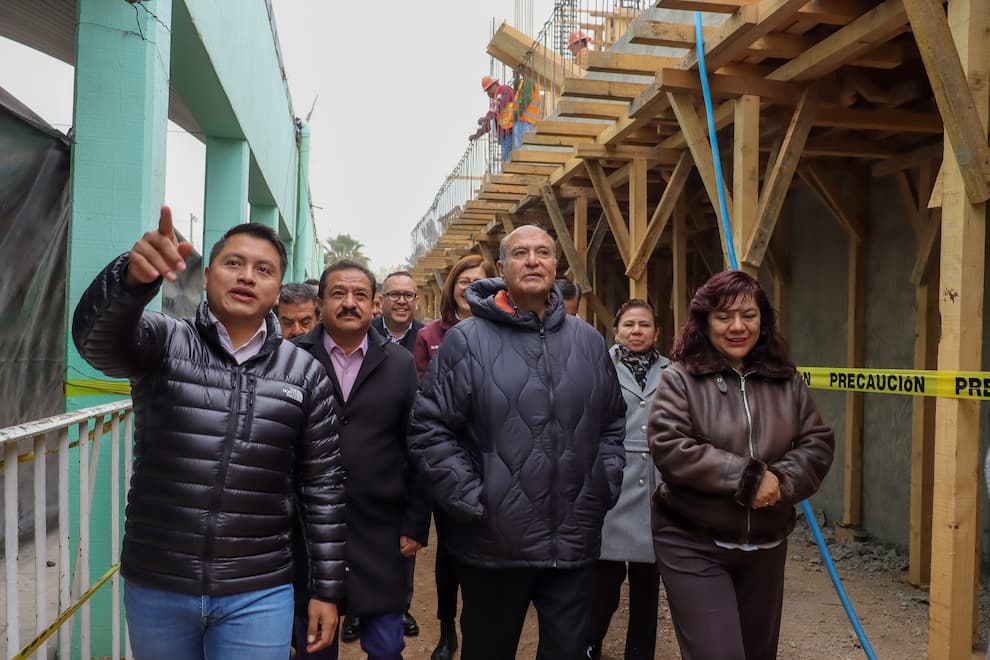 Supervisa Natividad Castrejón avance de módulo escolar en Mixquiahuala