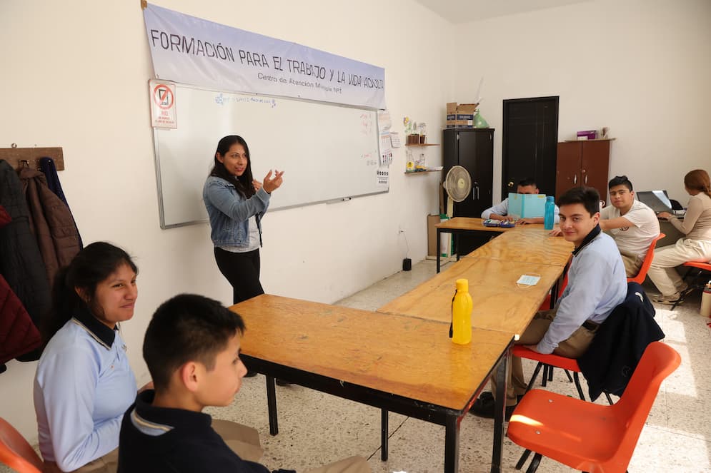 Fortalece Hidalgo atención educativa para estudiantes con autismo