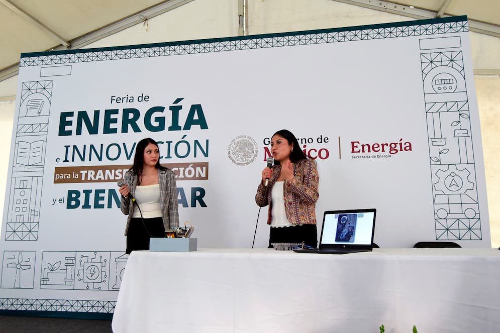 Estudiantes de la UPP crean sistema inteligente para reducir consumo eléctrico en hogares