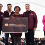 Sin intermediarios, Julio Menchaca arranca entrega de los Programas del Pueblo