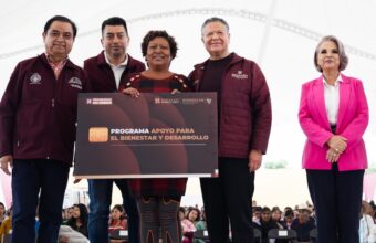 Sin intermediarios, Julio Menchaca arranca entrega de los Programas del Pueblo