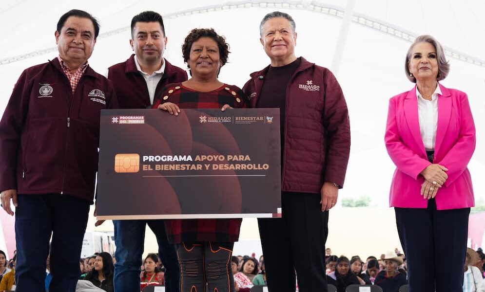 Sin intermediarios, Julio Menchaca arranca entrega de los Programas del Pueblo