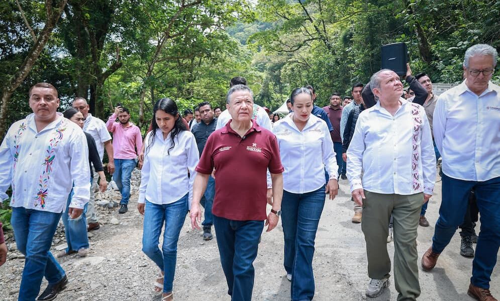 Julio Menchaca arranca las Rutas de la Reconstrucción en la Sierra Gorda hidalguense