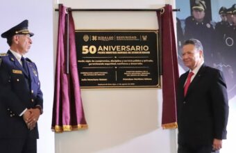 Julio Menchaca conmemora 50 años de la Policía Industrial Bancaria