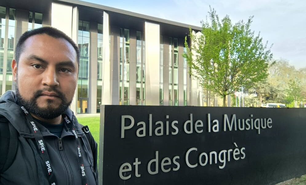 Investigador de la UPT presenta estudio sobre termografía mamaria en Francia