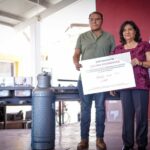 Edda Vite entrega proyectos productivos para personas con discapacidad