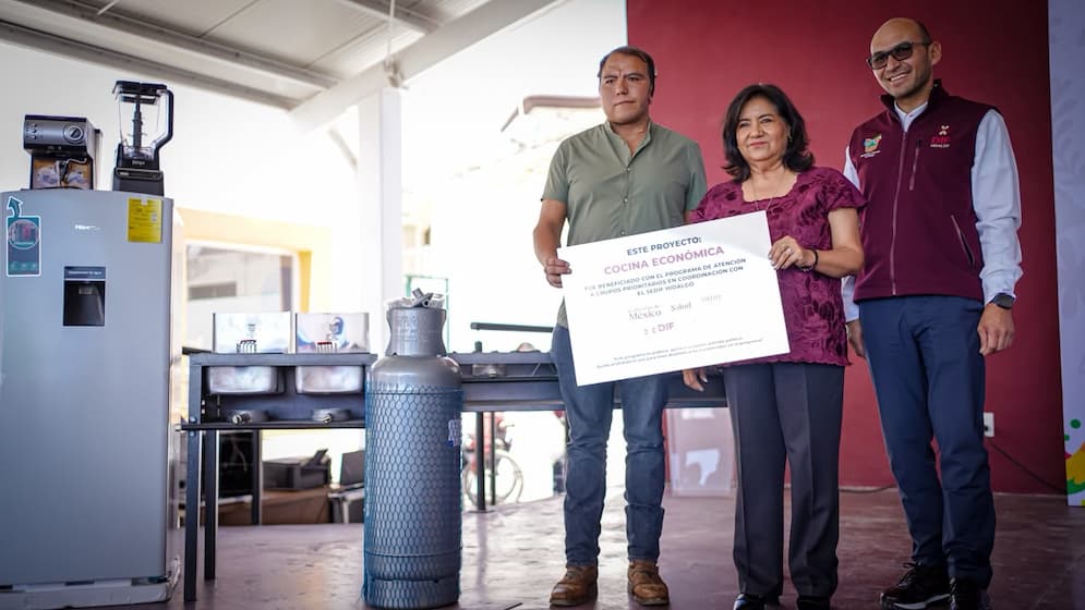 Edda Vite entrega proyectos productivos para personas con discapacidad