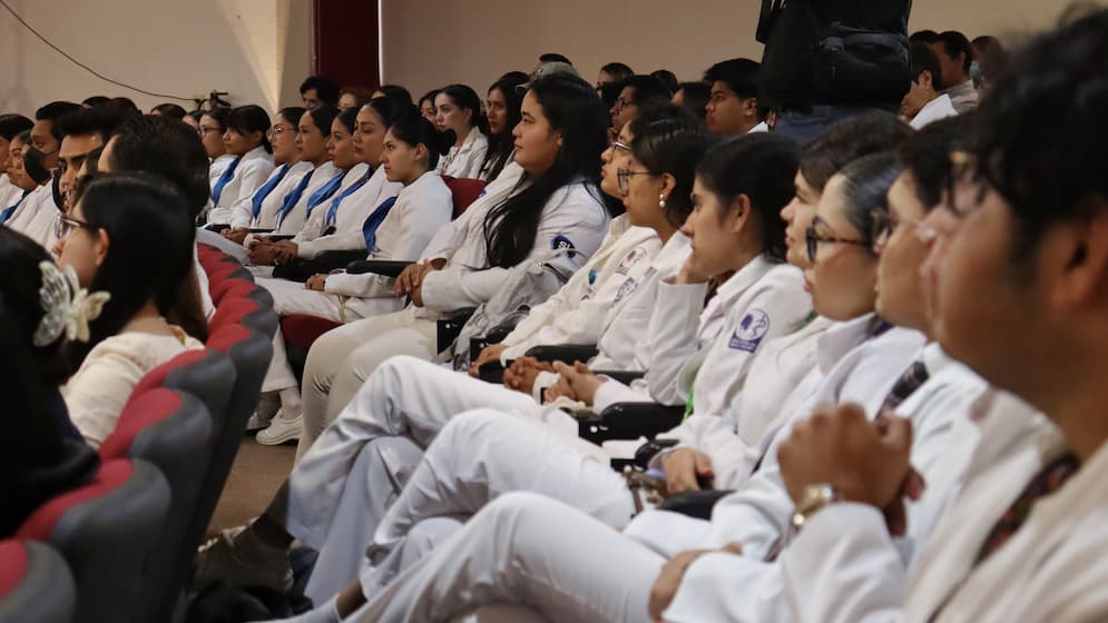 Realiza Salud capacitación para la detección oportuna del cáncer de cuello uterino