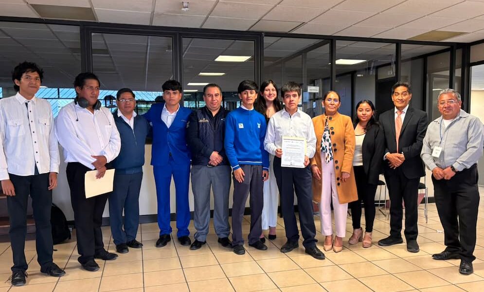 ITESHU fortalece la formación tecnológica de estudiantes del CECyTEH