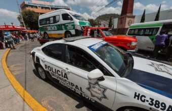 Para dar certeza y tranquilidad a miles de usuarios que diariamente hacen uso del transporte público en la capital hidalguense, el Ayuntamiento de Pachuca, a través de la Secretaría de Seguridad Pública, Tránsito y Vialidad de Pachuca de Soto, mantiene de forma permanente las acciones del Operativo Transporte Seguro.