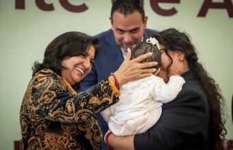 Adopción, un Puente de Amor lleva a seis niños a sus familias