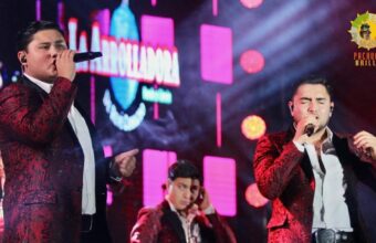 ¿Qué atracciones tendrá la Feria Pachuca 2026? Habrá espectáculo spbre hielo, circo, pabellón artesanal, pabellón comercial, corredor gastronómico, muestras culturales, juegos mecánicos y mucho más. ¿Cuál es el costo del boleto de entrada a la Feria de San Francisco Pachuca, Hidalgo 2026? Los costos de entrada para esta edición 2026 son de 60 pesos adultos, 40 pesos niñas y niños de hasta 12 años, así como adultos mayores con INAPAM. El acceso será gratuito para las personas con discapacidad, a través del módulo de la Comisión Estatal de los Derechos Humanos. Cartelera del palenque y teatro del pueblo de la Feria Pachuca 2026