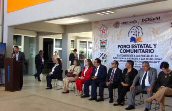 Escuelas Normales realizan foro sobre inteligencia artificial y tecnologías educativas