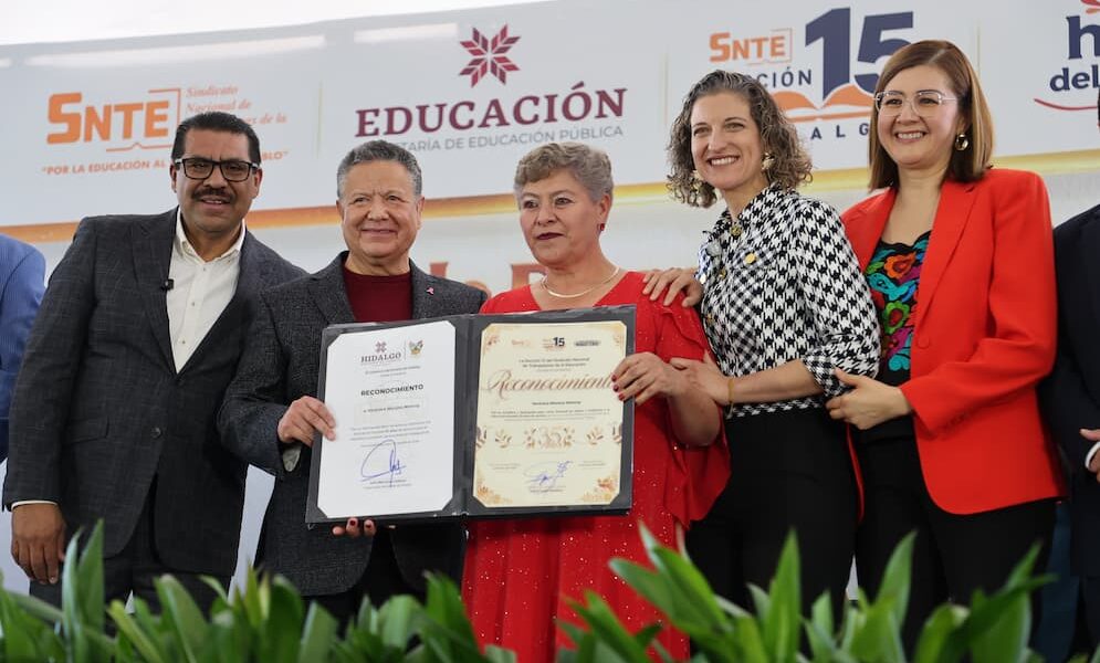 Mediante políticas educativas, Menchaca prioriza recursos para el sector