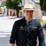 Jorge Reyes impulsa obras que benefician a las familias de Matilde