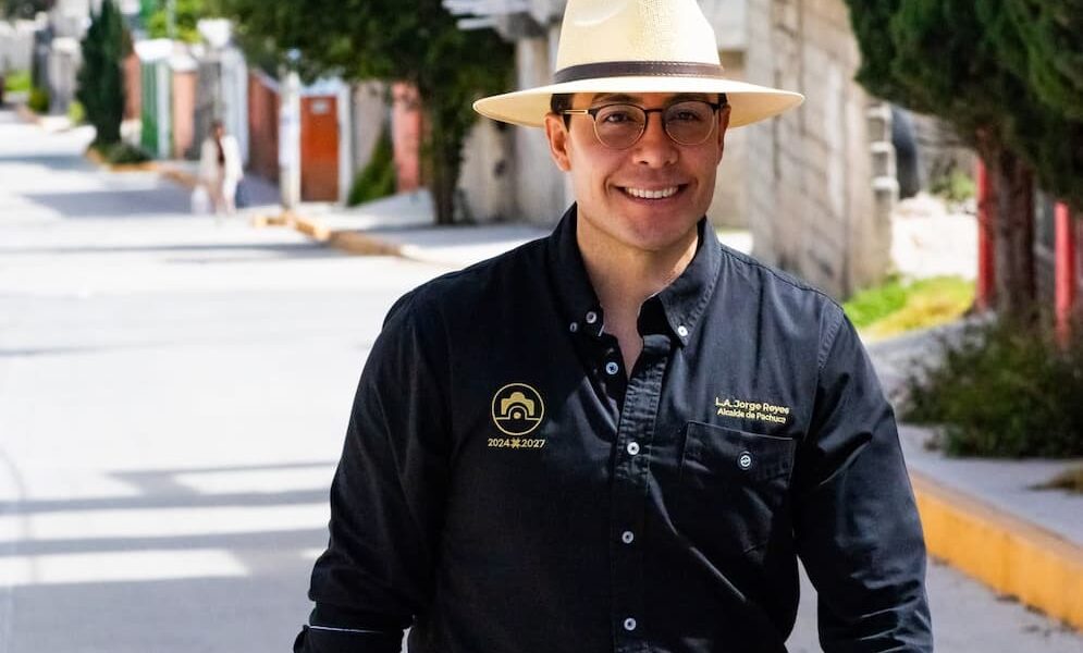 Jorge Reyes impulsa obras que benefician a las familias de Matilde